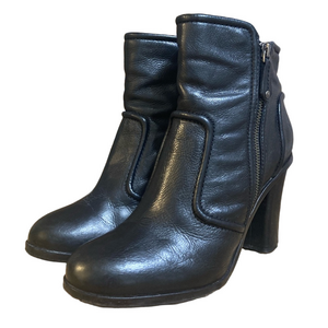 Frye Sylvia Piping Bootie